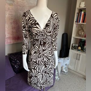 London Times‎ Brown and Cream Ruched V neck Cocktail Dress Size 10